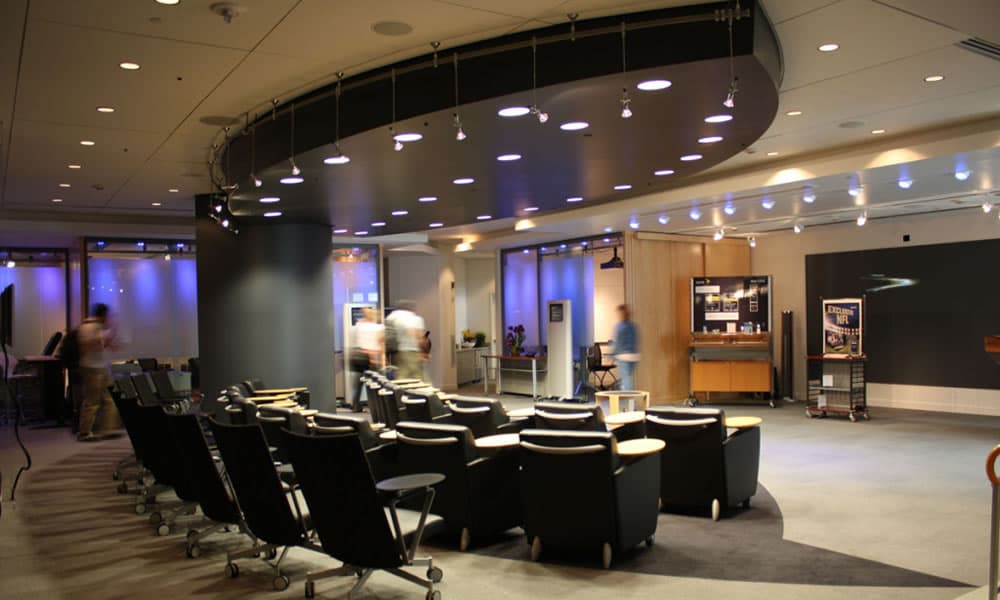 Cover Image for T-Mobile Concept Realization Center 0